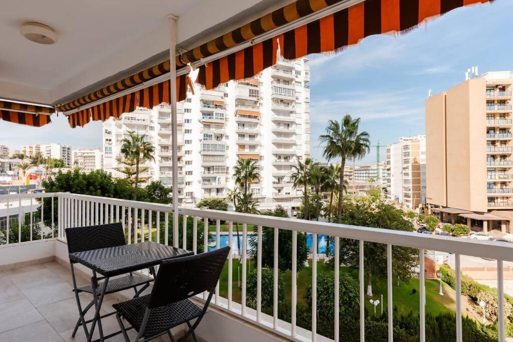 Amplio Con Vistas Al Mar Y Piscina En Benalmadena公寓 外观 照片